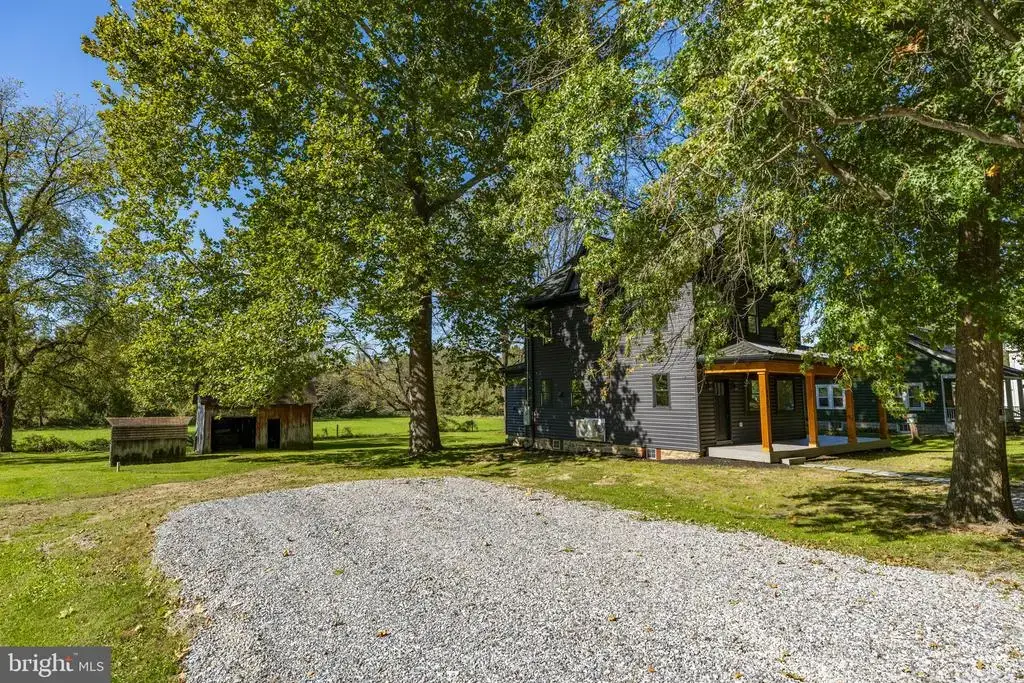 2436 Brillhart Station Rd, YORK