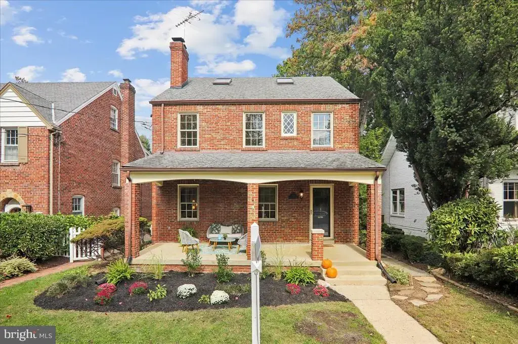 3127 Oliver St Nw, WASHINGTON