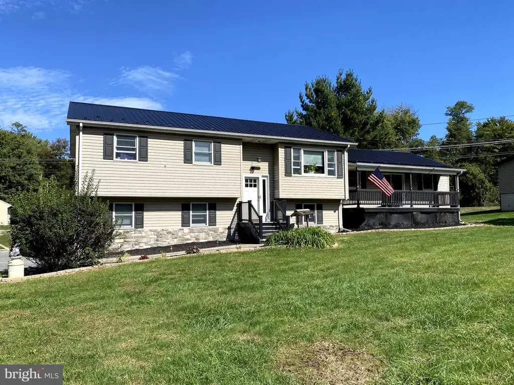 11955 Pen Mar Rd, WAYNESBORO