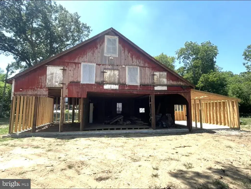 3485 Harding Hwy, MALAGA
