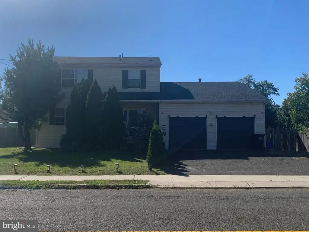 168 Matilda Ave, SOMERSET