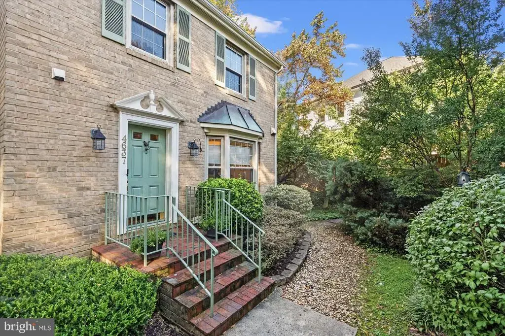 4637 4th Rd N, ARLINGTON