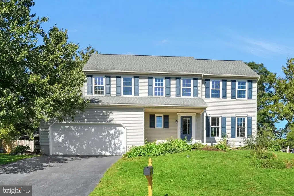 85 Village Spring Ln, REINHOLDS