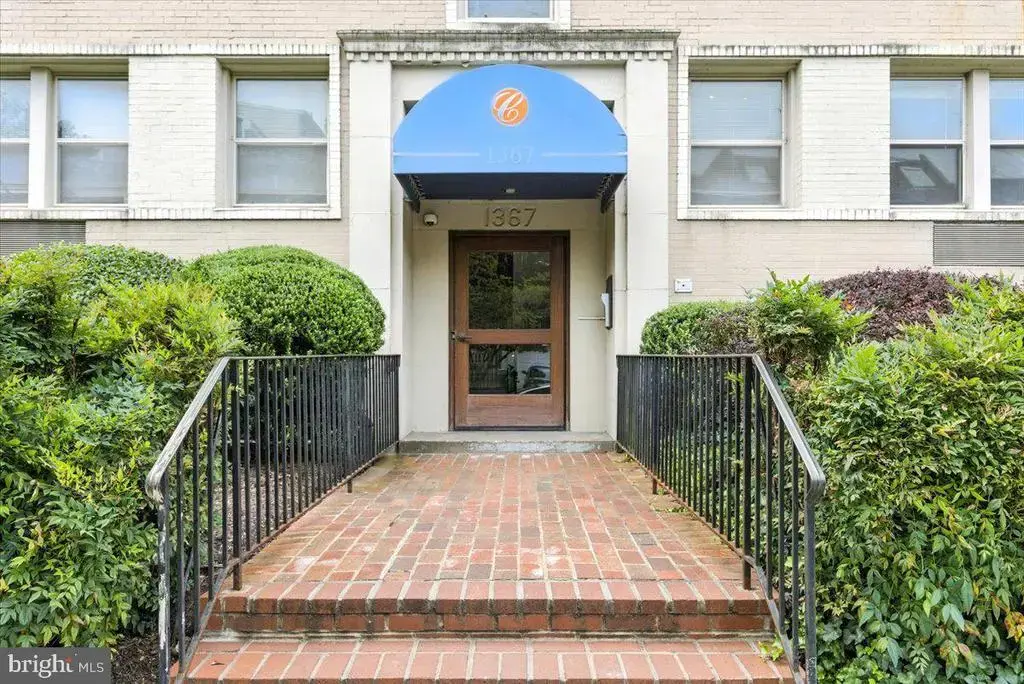 1367 K St Se #b, WASHINGTON