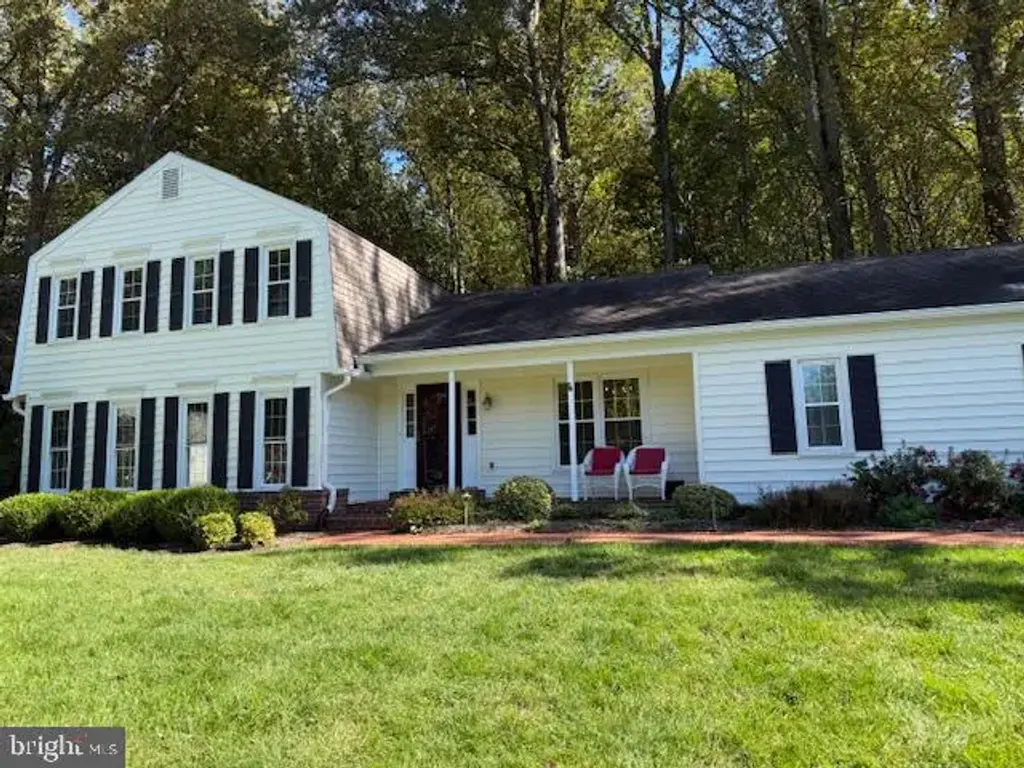 6119 Kings Color Dr, FAIRFAX