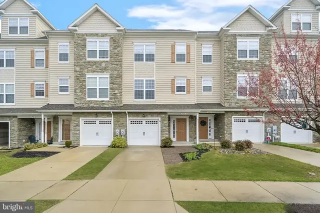 82 Backstretch Way, Prince Frederick