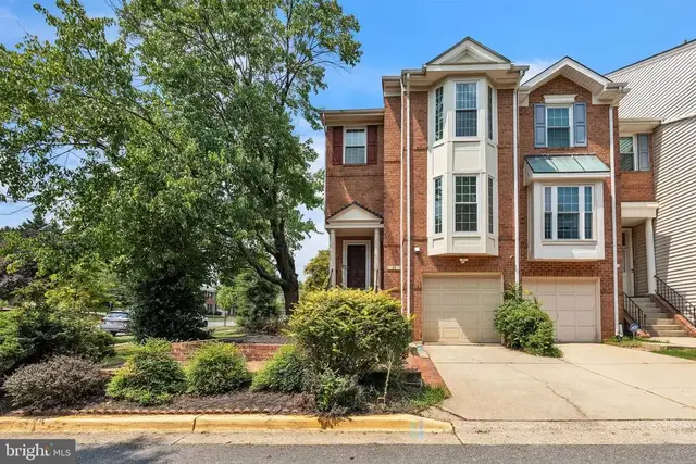 25 Morning Breeze Ct, Silver Spring