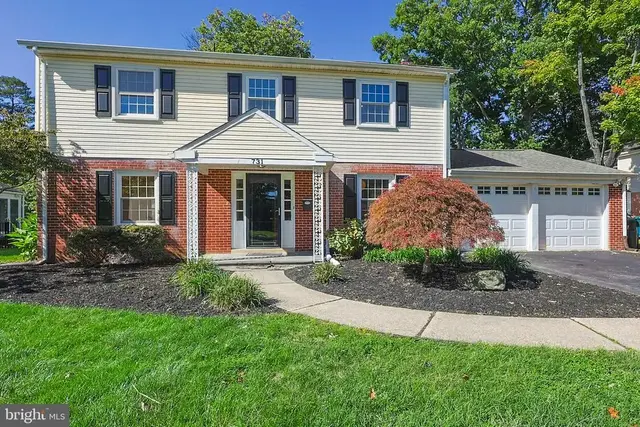 731 Halstead Rd, Wilmington