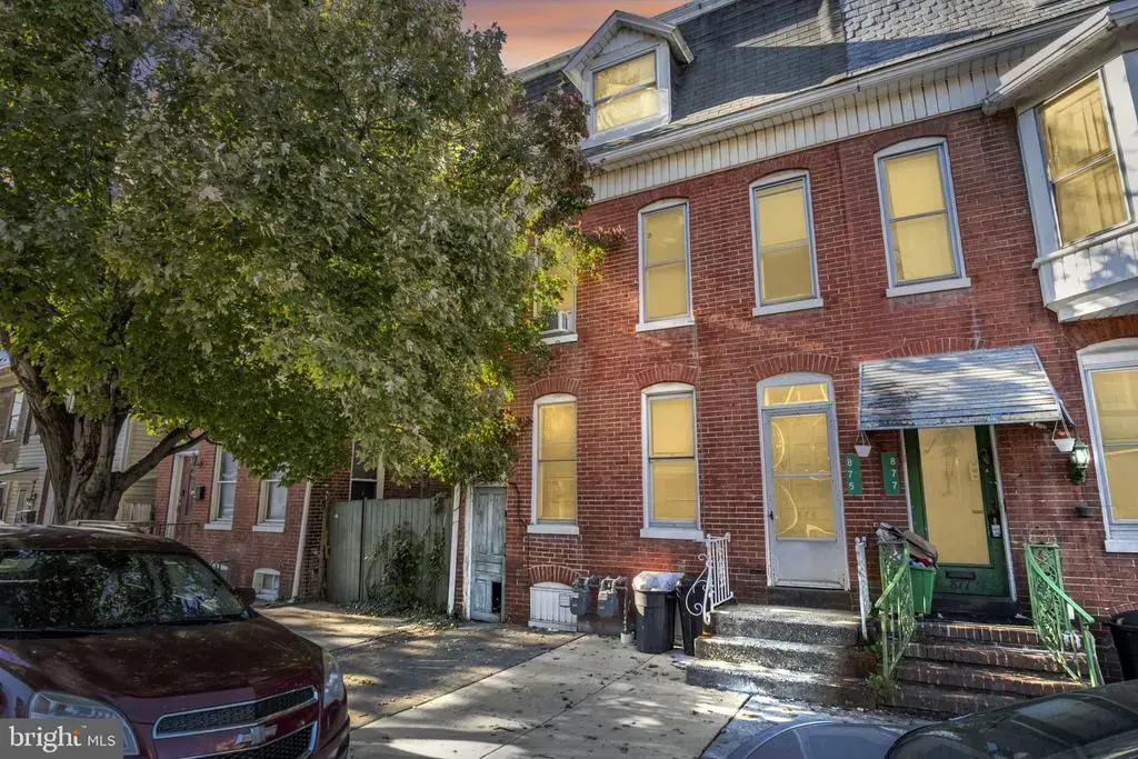 875 E Market St, YORK