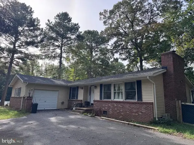 12537 Catalina Dr, Lusby