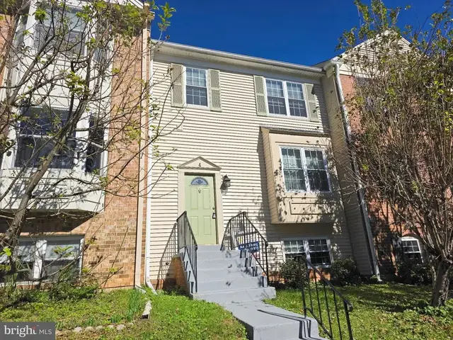 4 Narrowleaf Ct, Gaithersburg