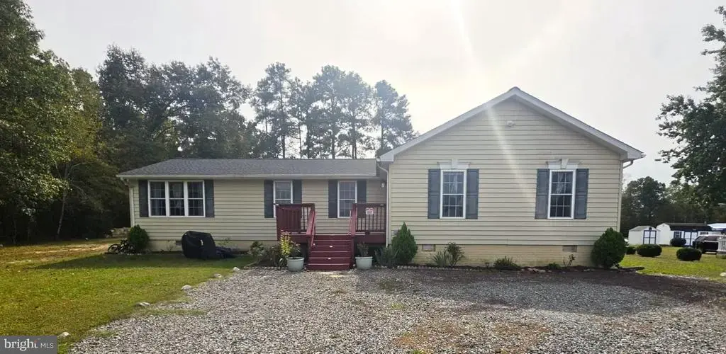 15230 Mcbryant Rd S, RUTHER GLEN