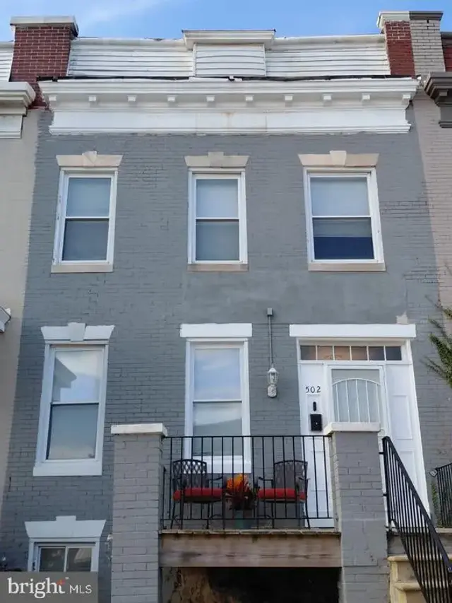502 Lyndhurst St, Baltimore