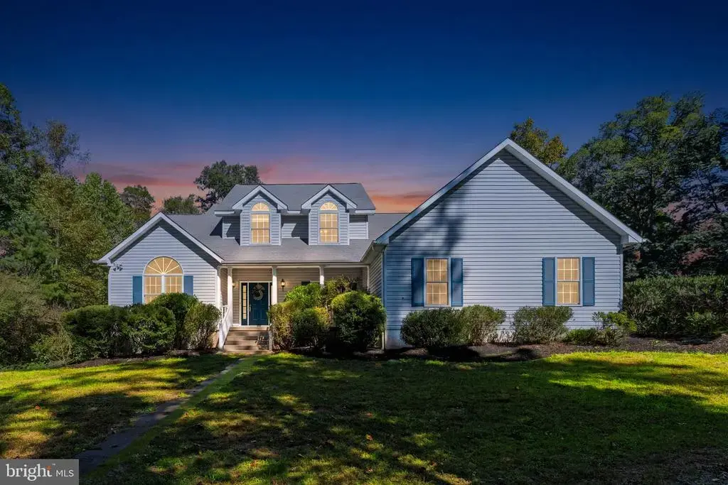 154 Seven Ponds Rd, AMISSVILLE