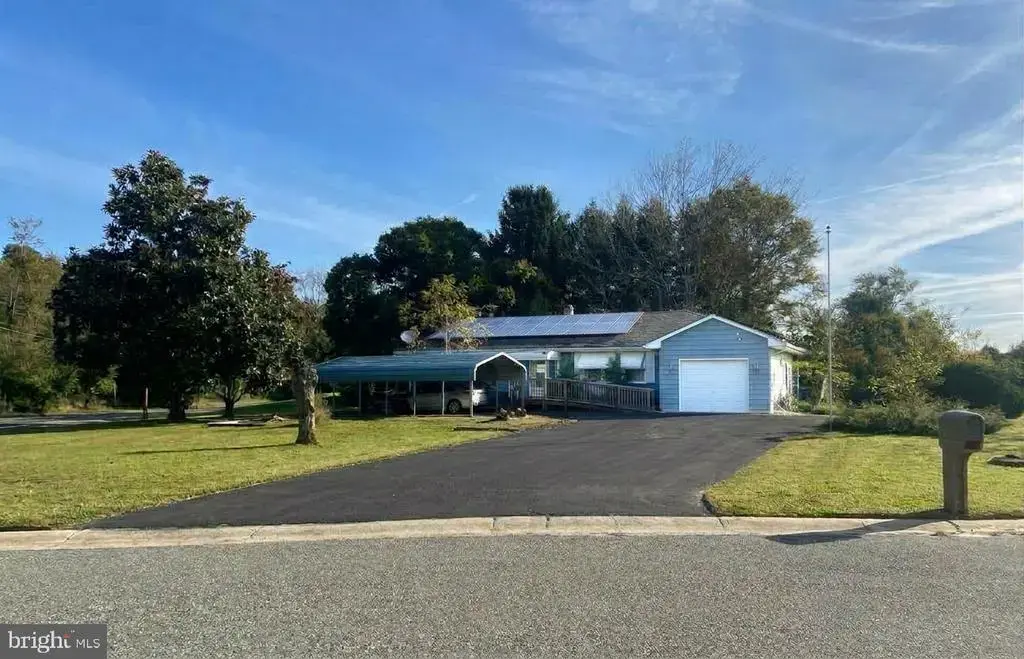 1 Martin Dr, BRIDGETON