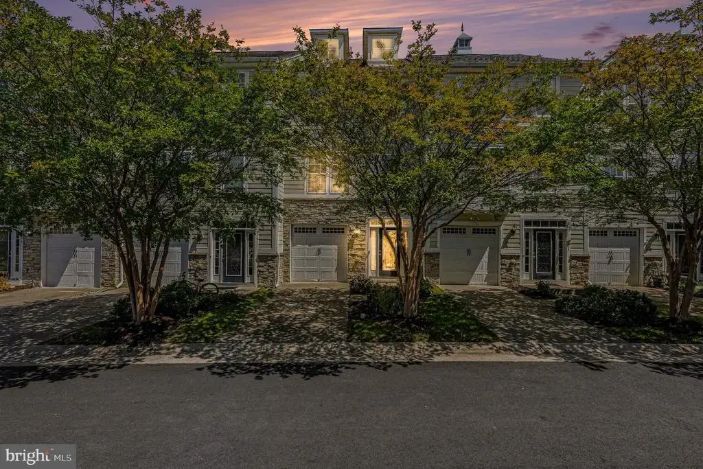 309 Monroe Point Dr, COLONIAL BEACH