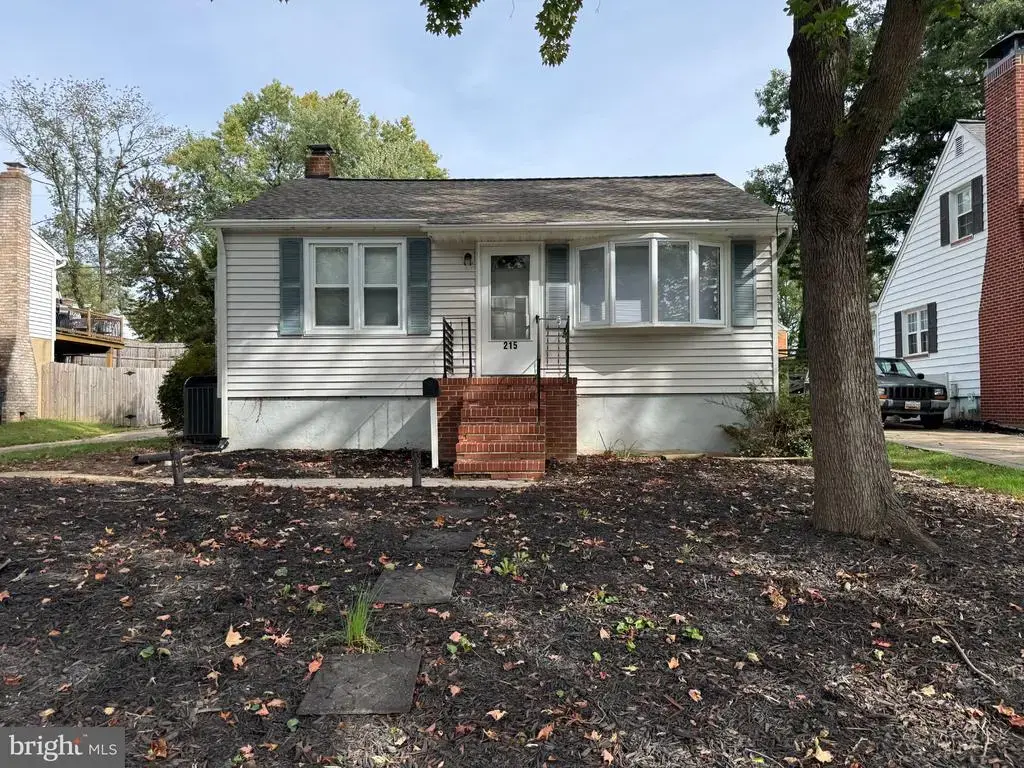 215 Sycamore Rd, LINTHICUM HEIGHTS