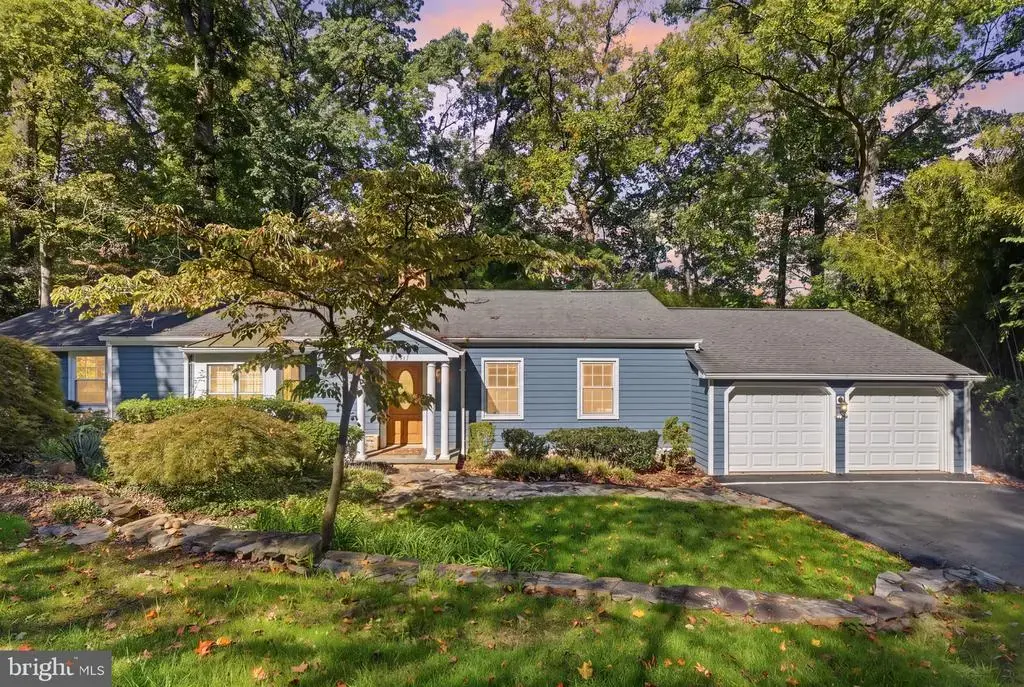 7717 Tauxemont Rd, ALEXANDRIA