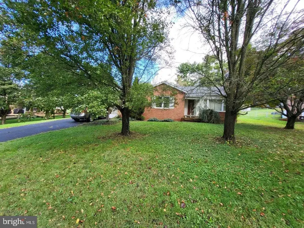 1212 Edgewood Rd, HARRISONBURG