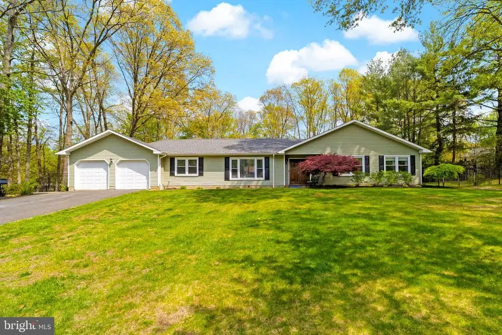 7 Michelle St, MONROE TOWNSHIP