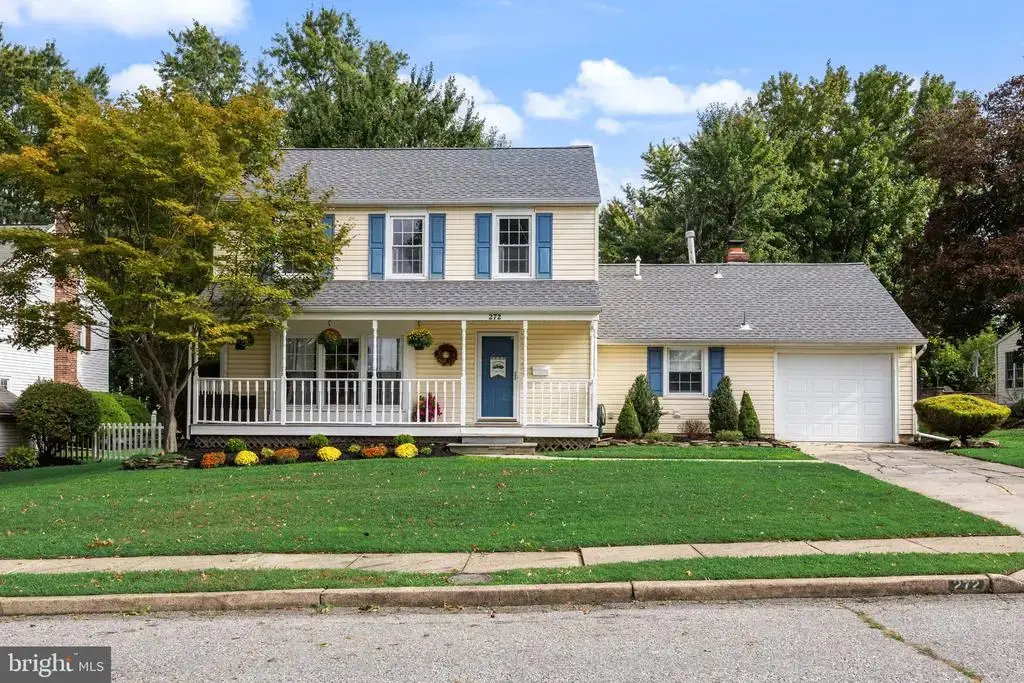 272 Burning Tree Rd, DELRAN