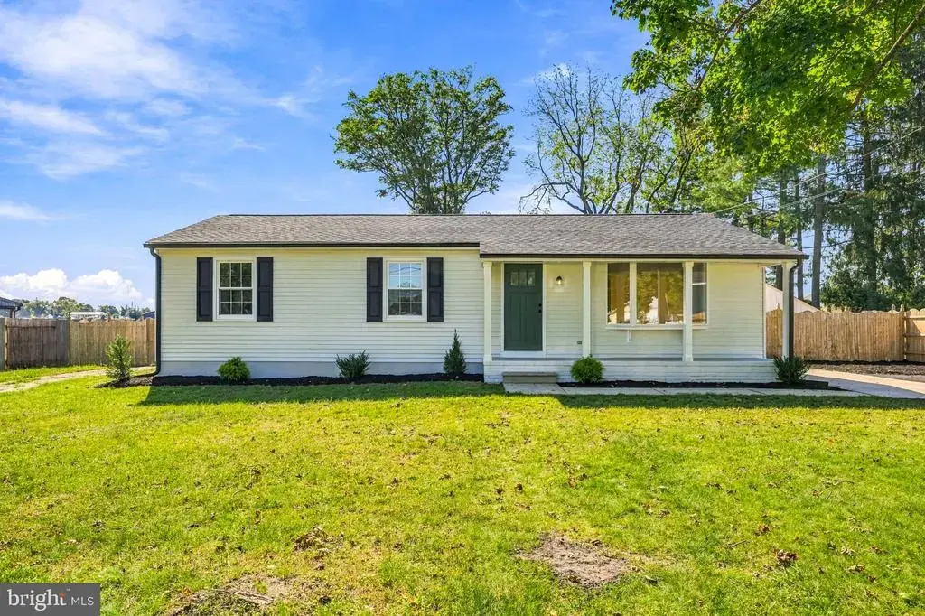 107 Louis Dr, VINELAND