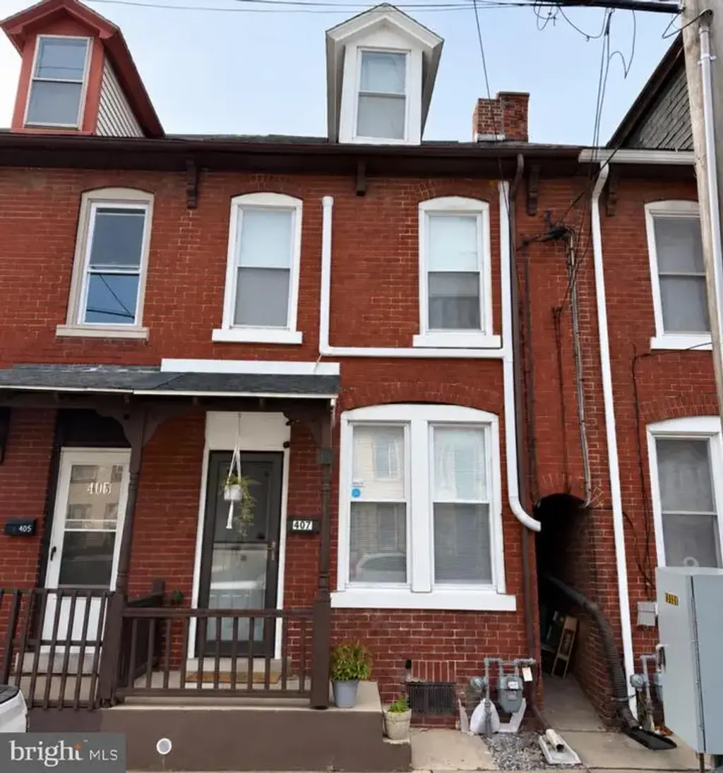 407 N 5th St, LEBANON