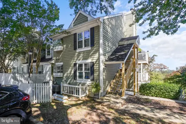 2805-c S Woodrow St #1, Arlington