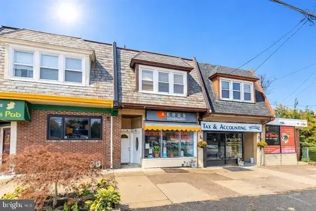 447 W Chester Pike, Havertown