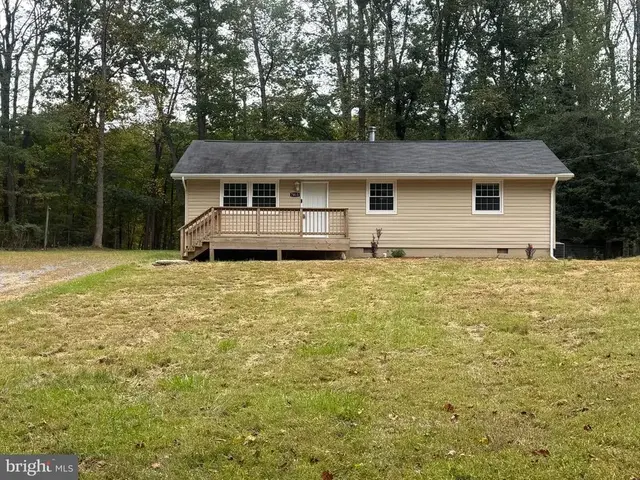 7013 Trails End Rd, Manassas