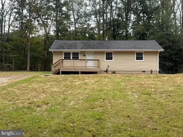 7013 Trails End Rd, Manassas