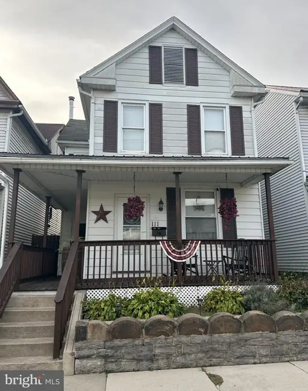 111 Pannebaker Ave, LEWISTOWN