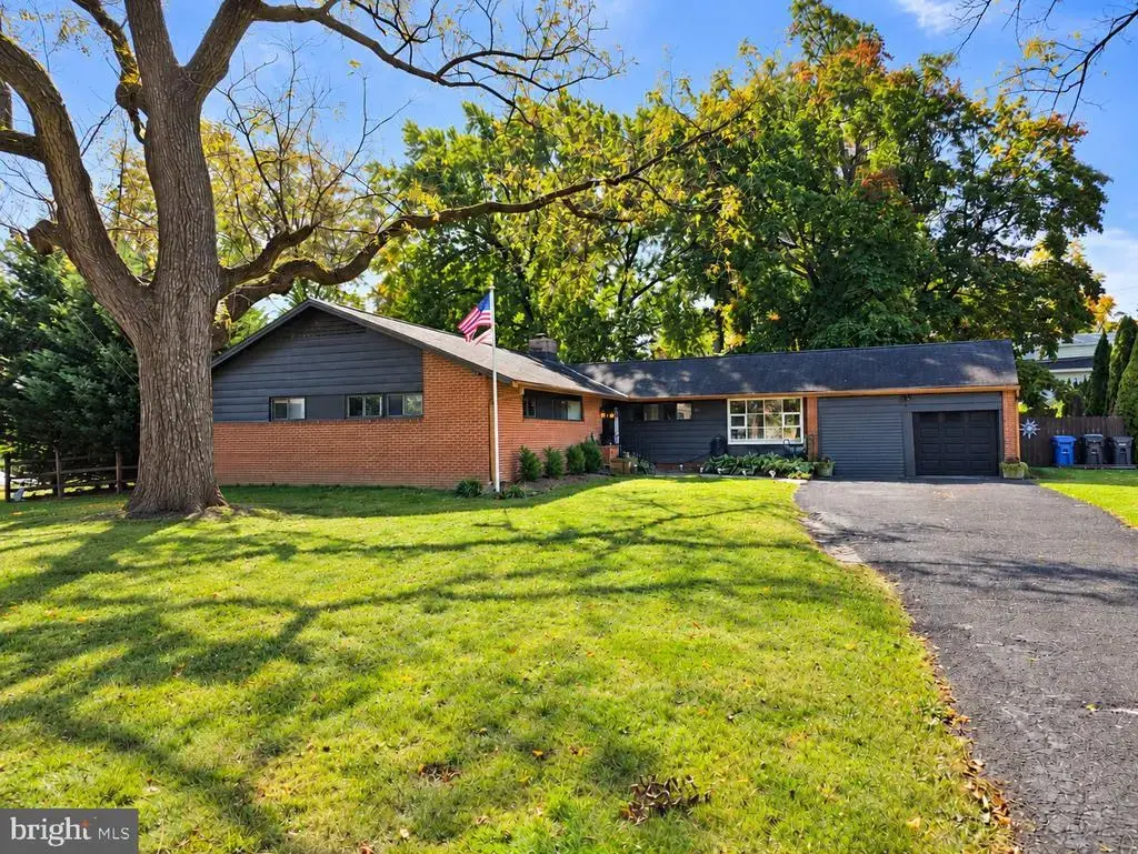 1052 Kingsley Rd #, JENKINTOWN