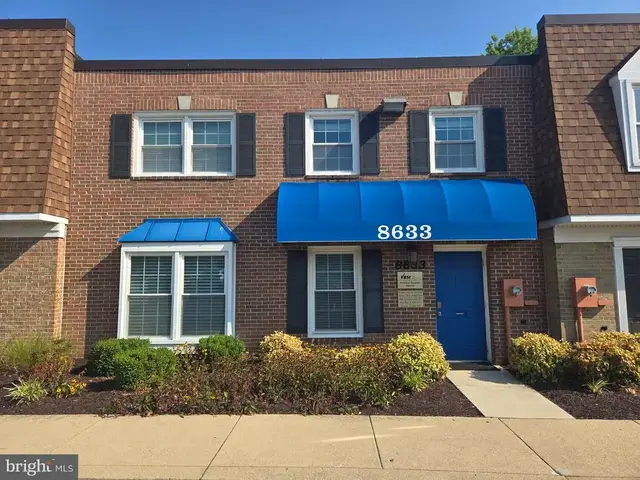 8633 Cherry Ln #8633, Laurel