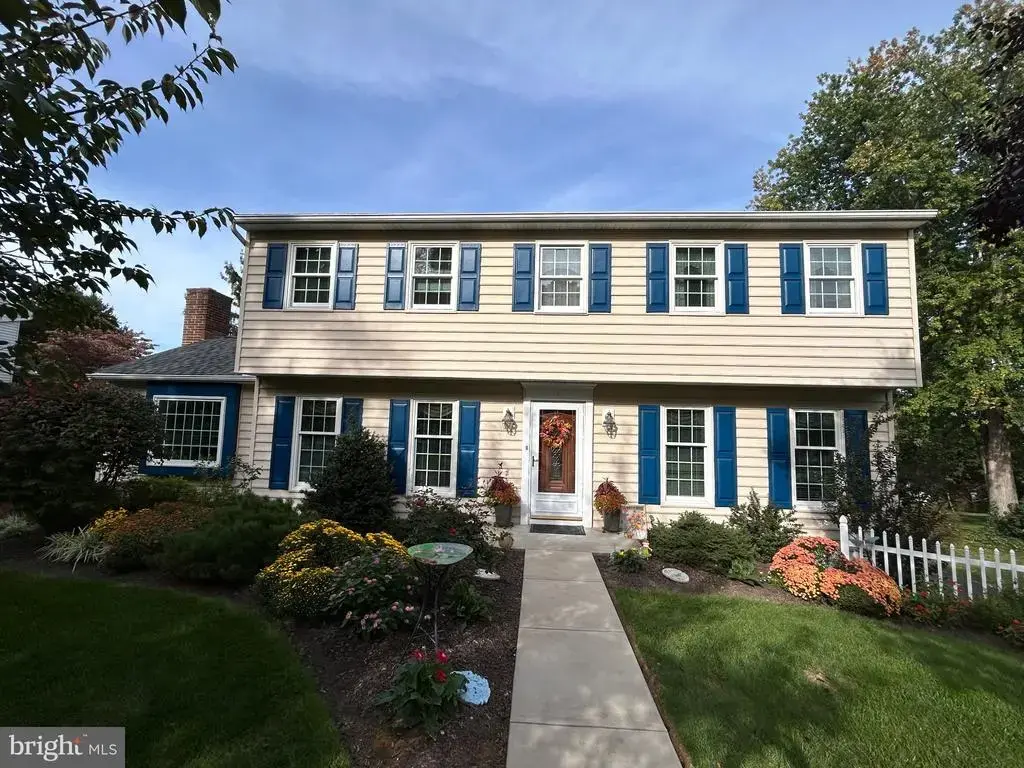 598 Ensminger Dr, YORK