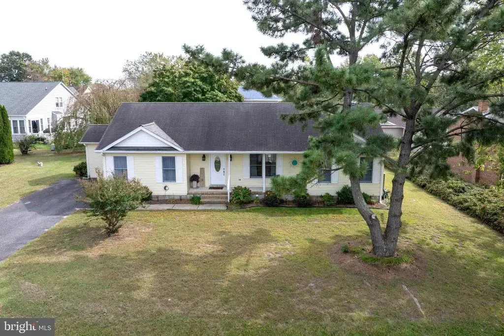 736 Hickman Dr, ocean view
