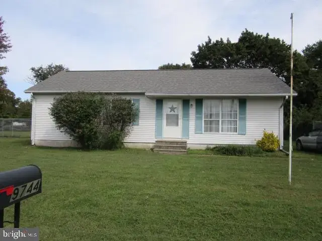9744 Canterbury Rd, Felton
