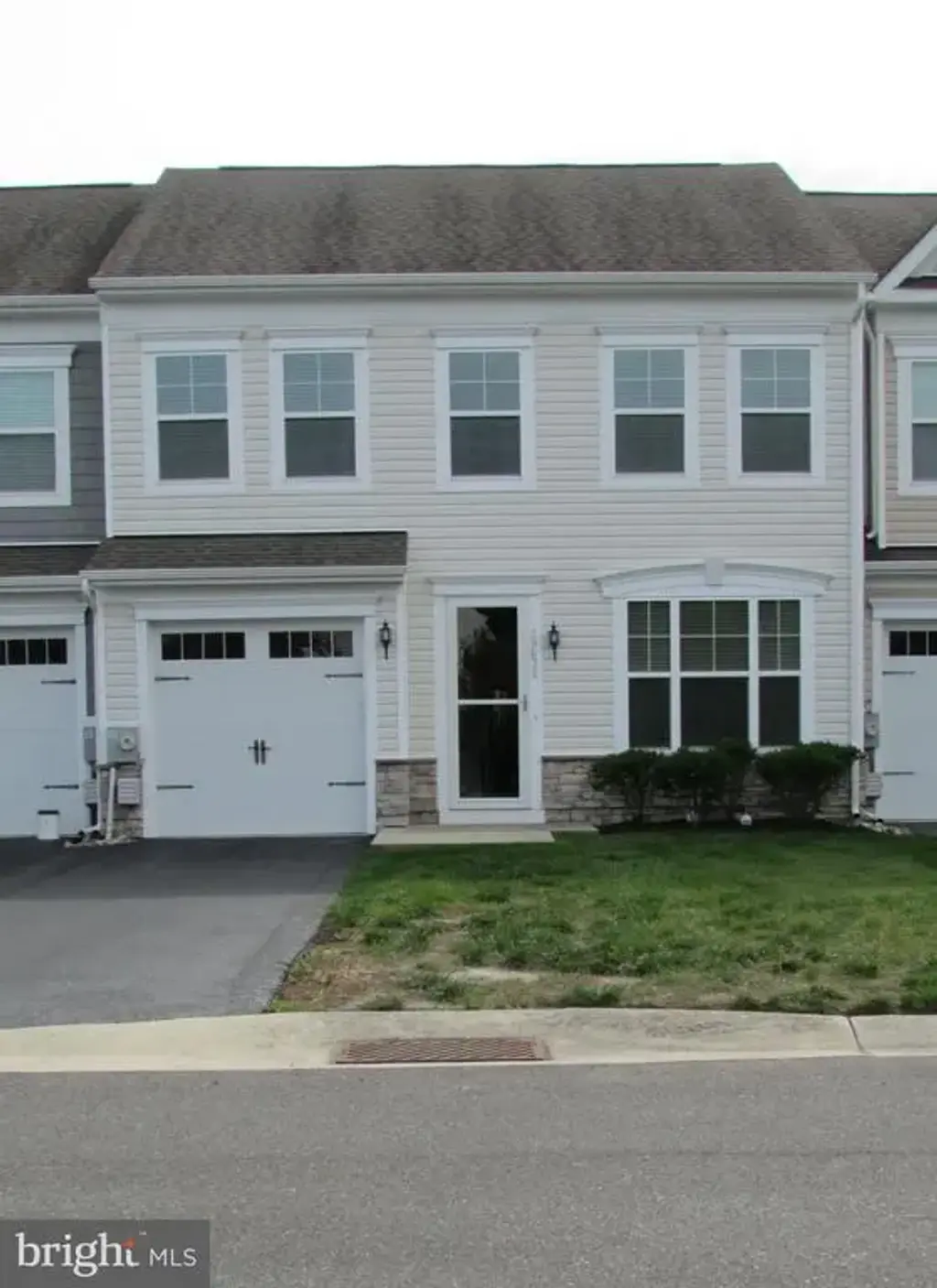 29635 Cobblestone Way, MILLSBOROUGH