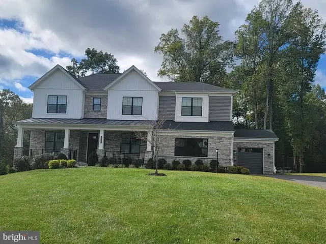 10528 Pudding Ln, Ellicott City