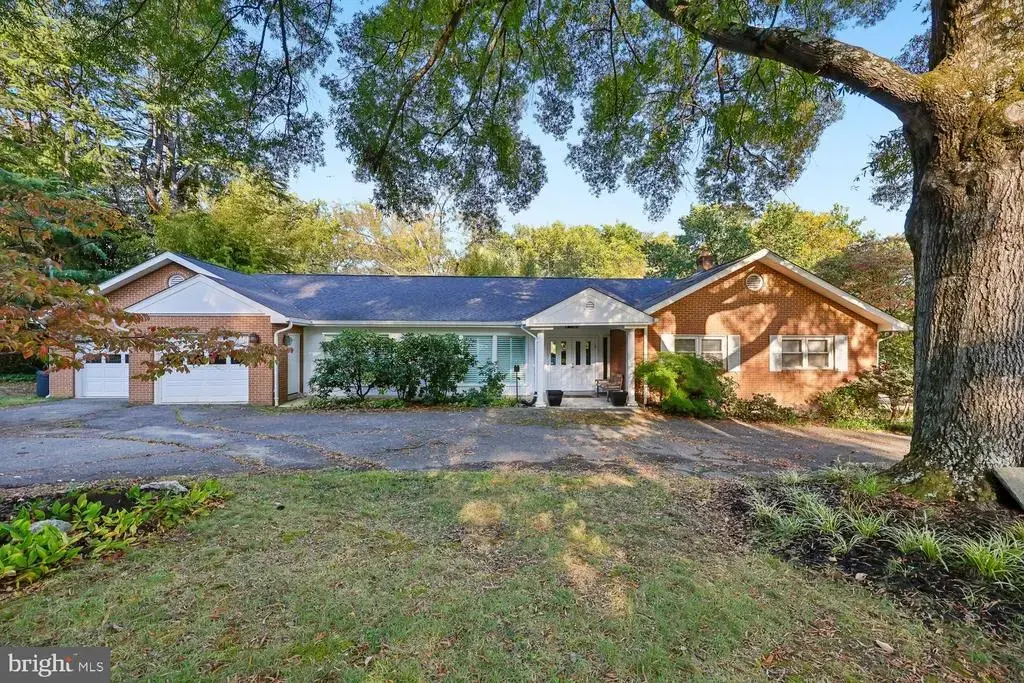 3101 Brooklawn Ter, CHEVY CHASE