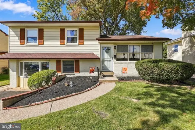 405 Goodwin Rd, Hatboro