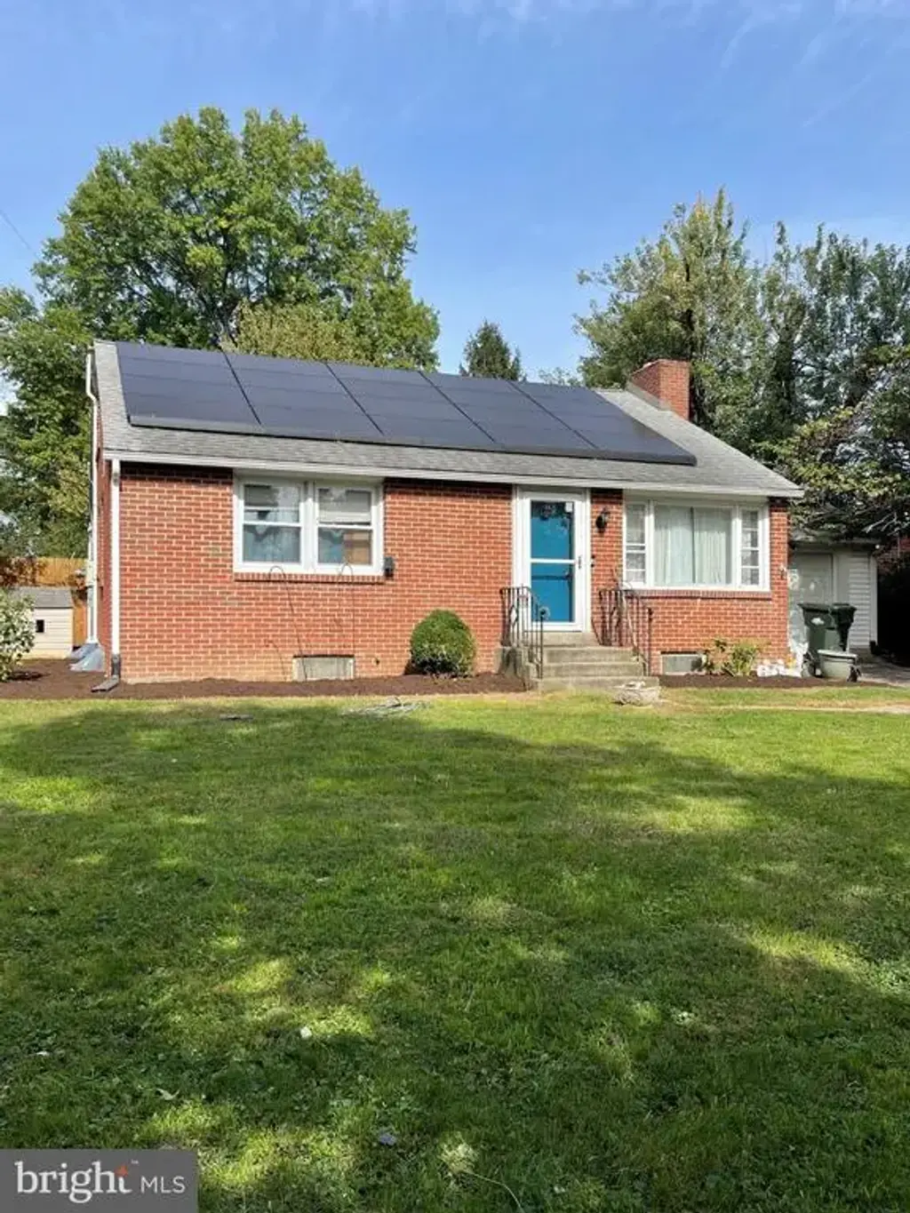 30 Peacock Dr, LANCASTER