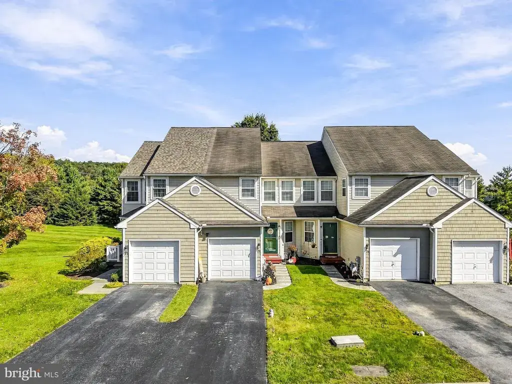 328 Gavin Dr, COATESVILLE