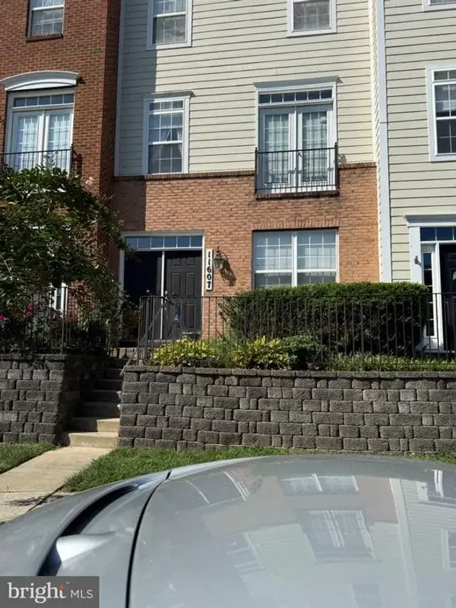 11607 Leesborough Cir, Silver Spring
