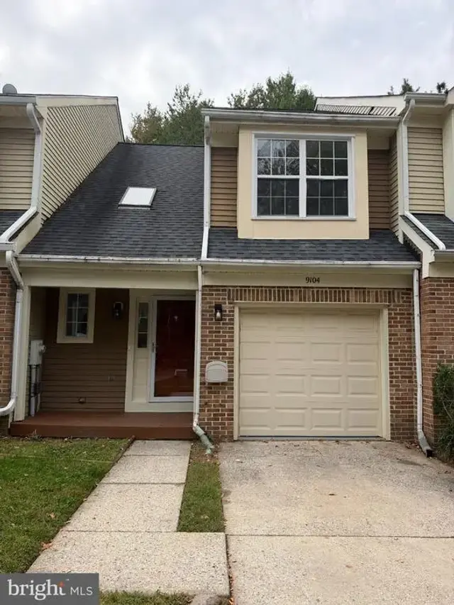 9104 Emersons Reach, Columbia