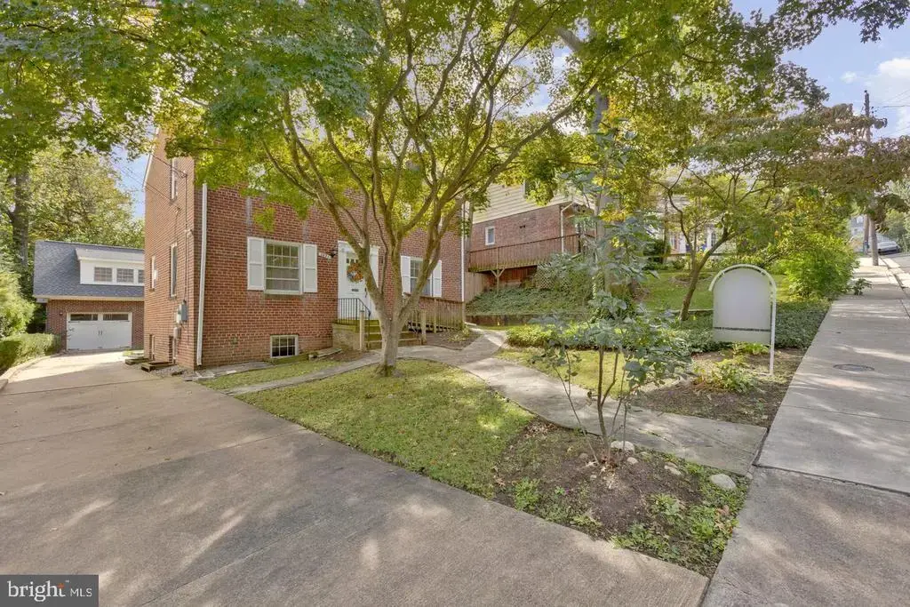 2431 N Utah St, ARLINGTON