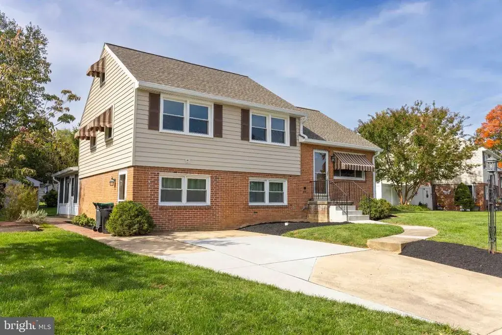 2615 E Robino Dr, WILMINGTON