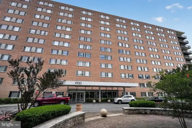 1900 Lyttonsville Rd #1217, Silver Spring