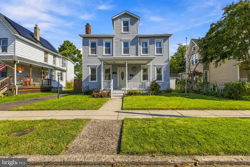 520 Broad St, BEVERLY