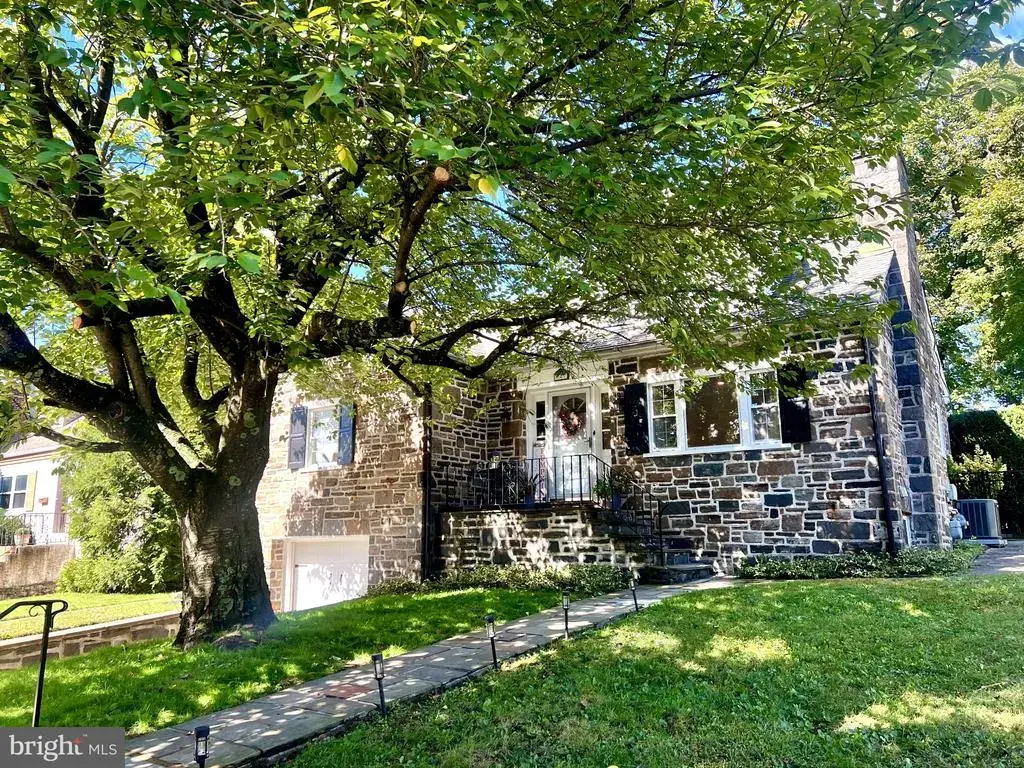 147 Walnut Ln, AMBLER